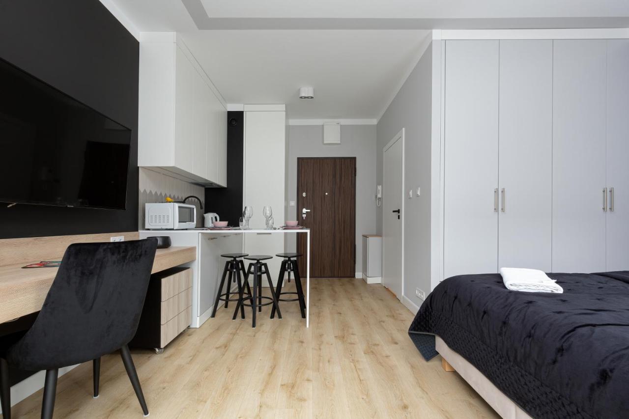 Apartments Warsaw Pawia By Noclegi Renters Bagian luar foto